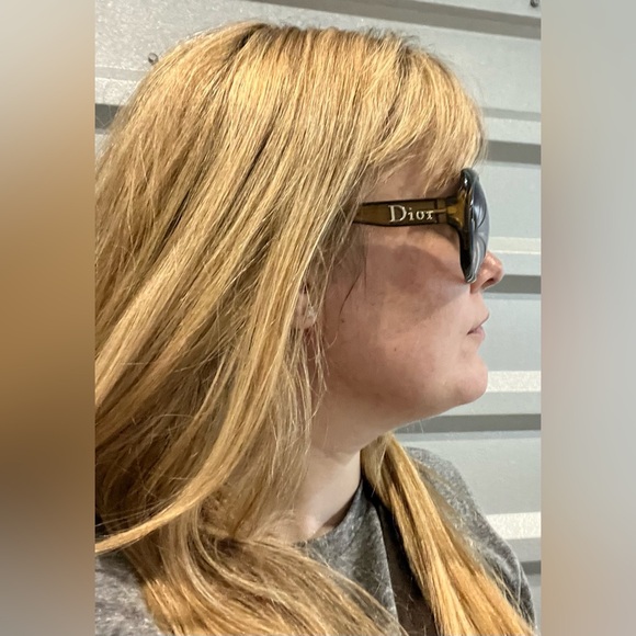 Authentic Dior sunglasses Glossy 1 - Picture 13 of 13